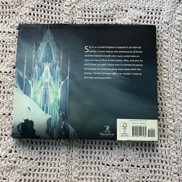 Disney book « the are of Frozen » hard cover - Picture 5 of 5